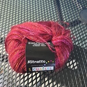 Ritratto Yarn - Vibrant Red